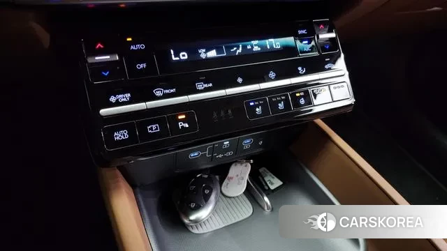 Hyundai Grandeur Hybrid (GN7) id 3109610 из Кореи 8