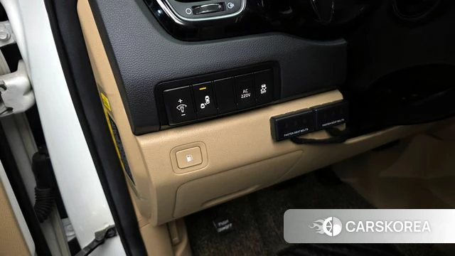 Kia All New Carnival id 3894298 из Кореи 8