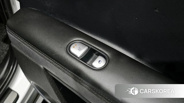 Hyundai Ionic 5 id 4267689 из Кореи 8