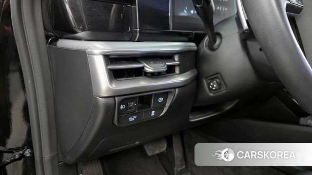 Hyundai Grandeur (GN7) id 3903383 из Кореи 8