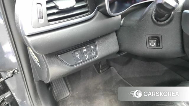 Genesis G70 id 4872958 из Кореи 8