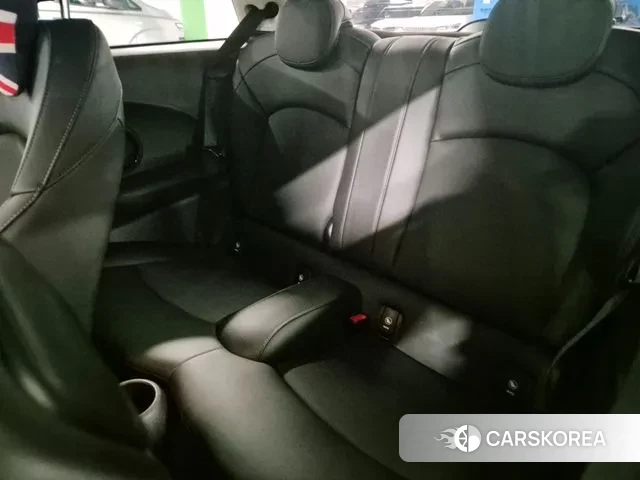 Mini Cooper id 3323520 из Кореи 8