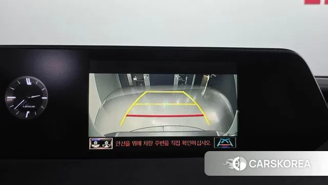 Lexus UX250h id 3556688 из Кореи 8