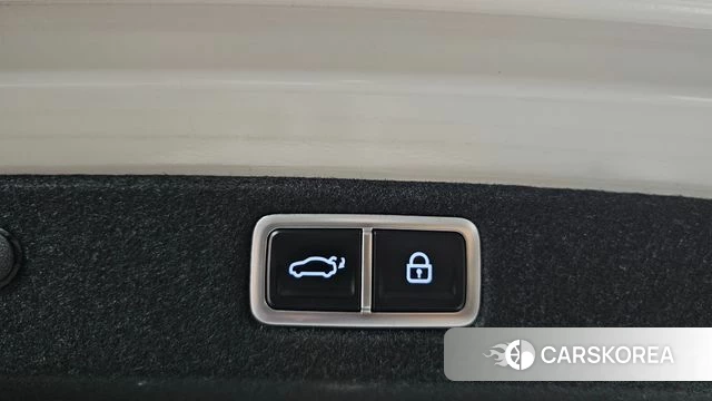 Hyundai Grandeur Hybrid (GN7) id 4549243 из Кореи 8