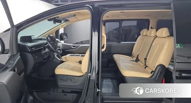 Hyundai Staria id 3457452 из Кореи 8