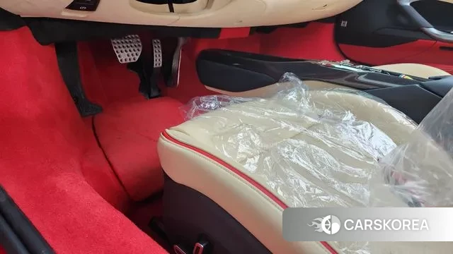 Ferrari 296 GTS id 3310150 из Кореи 8