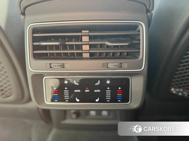 Audi Q8 (4M) id 3923531 из Кореи 8