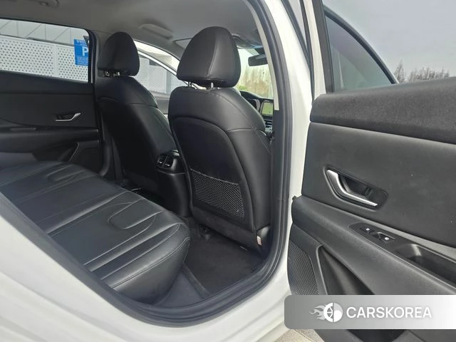 Hyundai Avante (CN7) id 4206586 из Кореи 8