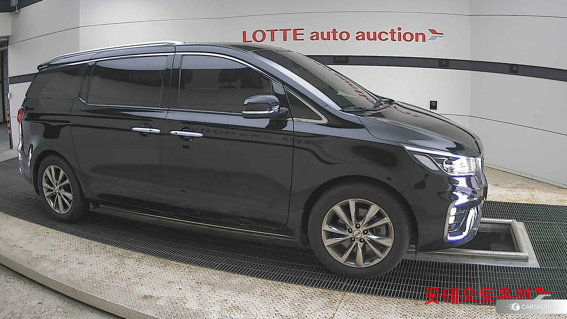 Kia Carnival id 4312630 из Кореи 8