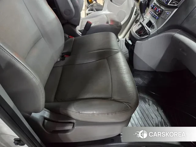 Hyundai The New Grand Starex id 3425517 из Кореи 8