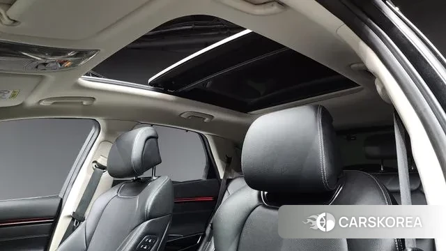 Genesis GV70 id 3648815 из Кореи 8