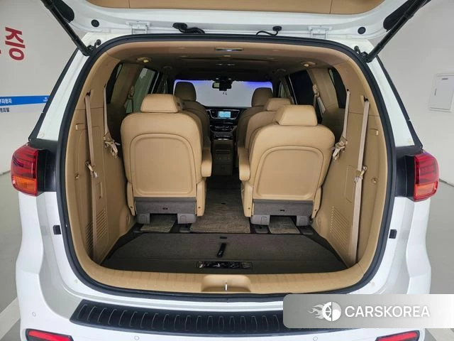 Kia The New Carnival id 4477005 из Кореи 8