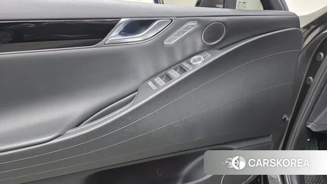 Genesis G80 (RG3) id 3561326 из Кореи 8