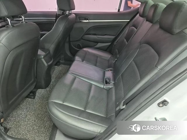 Hyundai The New Avante AD id 4411036 из Кореи 8