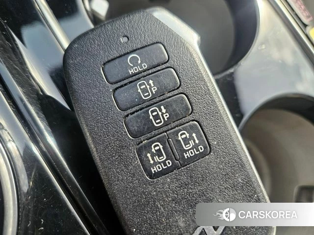 Kia Carnival 4th generation id 4445074 из Кореи 8