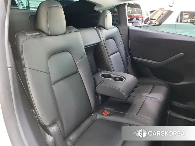 Tesla Model Y id 3389176 из Кореи 8