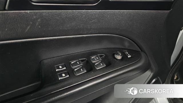 Ssangyong Rexton Sports id 3860347 из Кореи 8