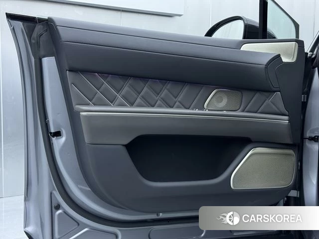 Weilai ET9 id 3913839 из Китая 8