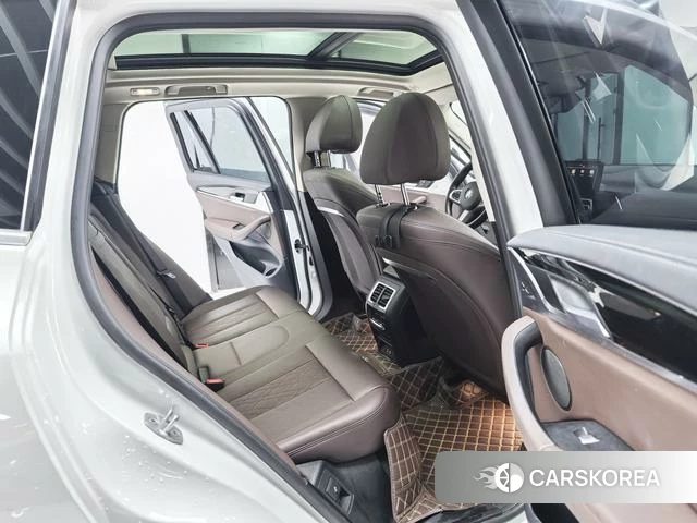 BMW X3 id 4393211 из Китая 8