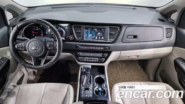 Kia The New Carnival id 2687326 из Кореи 8