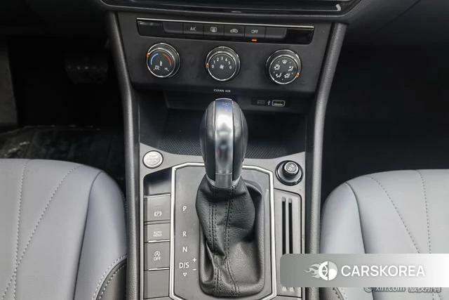 Volkswagen Lavida id 4258474 из Китая 8