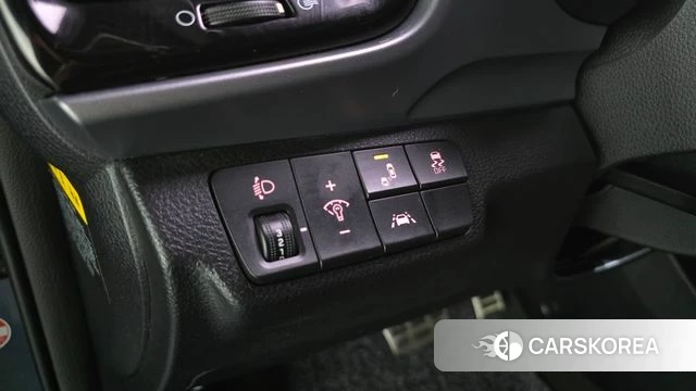 Kia Stonic id 4770833 из Кореи 8