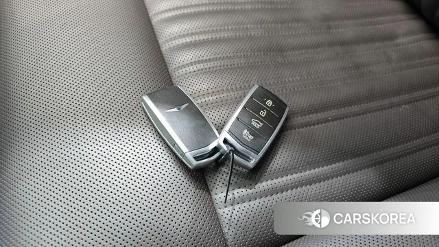 Genesis G90 id 4732291 из Кореи 8