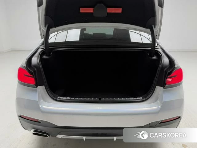 BMW 5 series id 4264103 из Китая 8