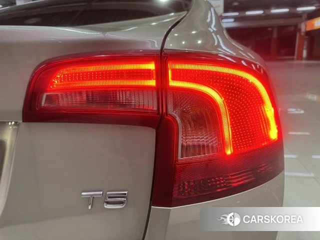 Volvo S60 id 4208314 из Китая 8