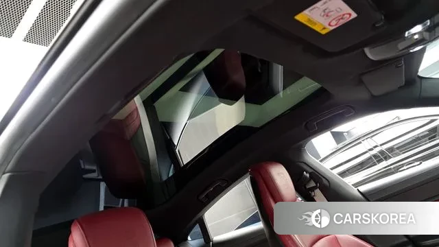 Porsche Taycan id 3488060 из Кореи 8