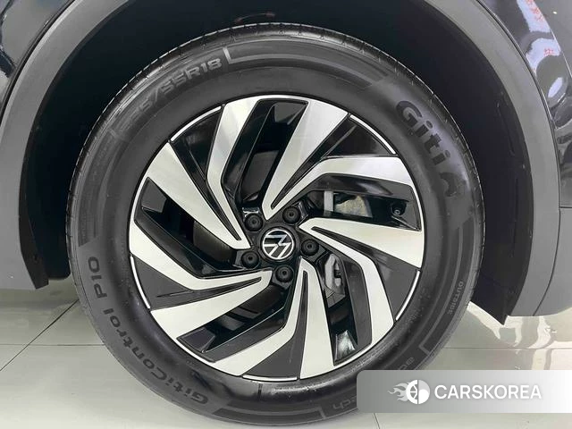 Volkswagen Tiguan L id 4258869 из Китая 8