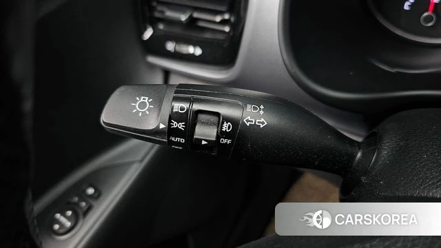Kia Stonic id 4435673 из Кореи 8