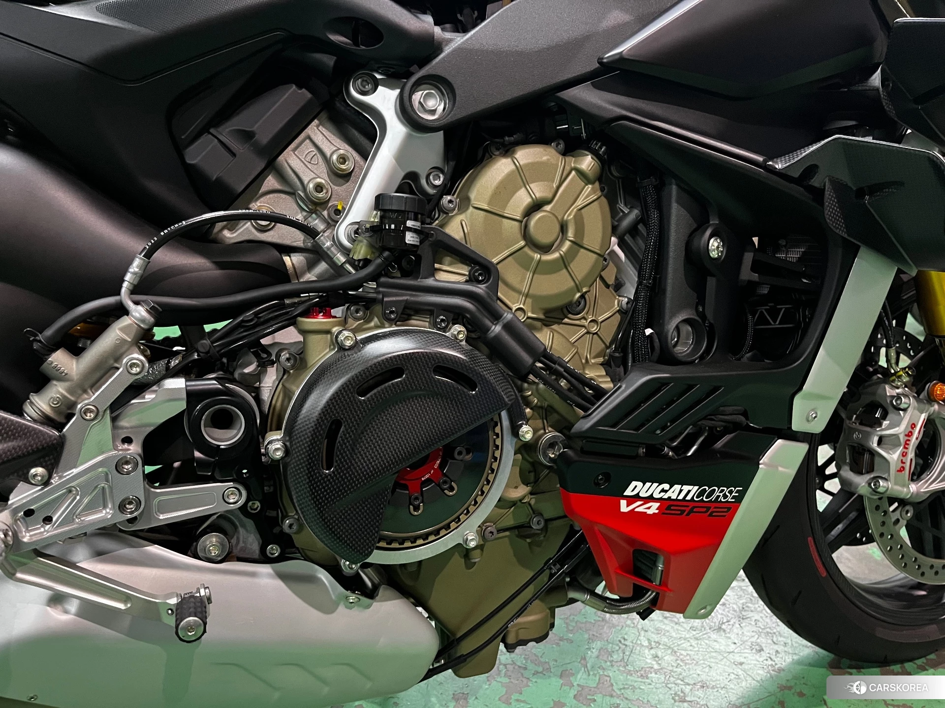 Ducati STREETFIGHTER V4 SP2 id 4374391 из Японии 8