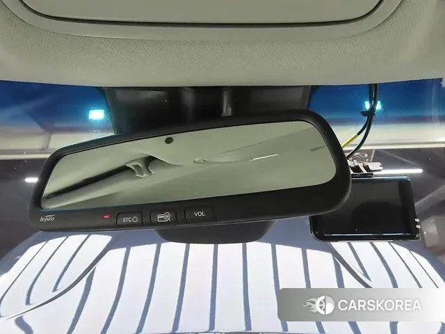 Kia Niro id 3522958 из Кореи 8