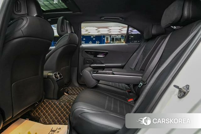 Mercedes-Benz Class C id 4261040 из Китая 8