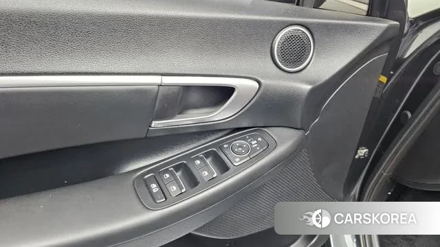 Hyundai Sonata (DN8) id 3766107 из Кореи 8