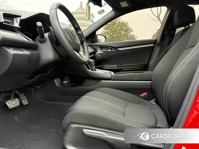 Honda Civic id 4236803 из Китая 8