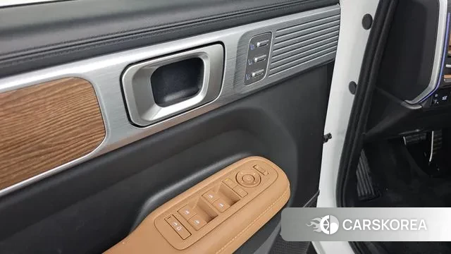 Hyundai Santa Fe (MX5) id 3383221 из Кореи 8