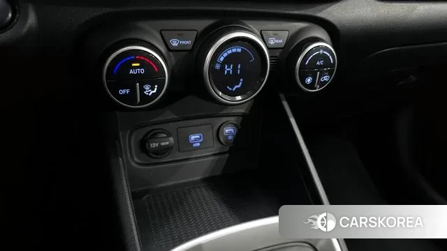 Hyundai Venue id 3371116 из Кореи 8