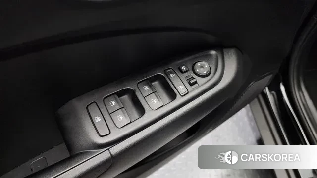 Hyundai Venue id 3075118 из Кореи 8