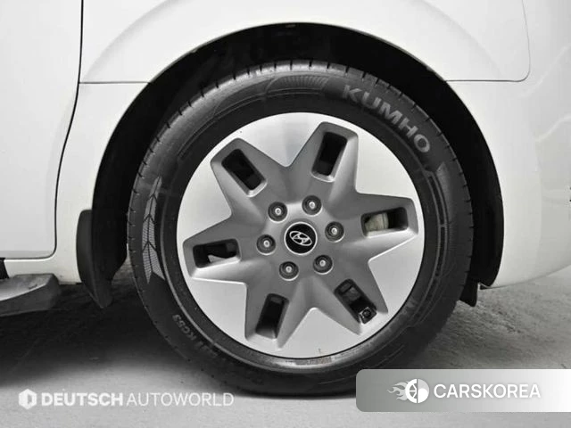 Hyundai Staria id 4863462 из Кореи 8