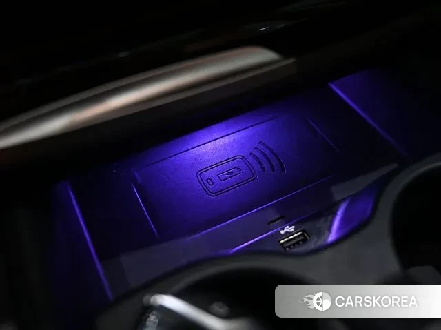 BMW 5 Series (G30) id 3324152 из Кореи 8