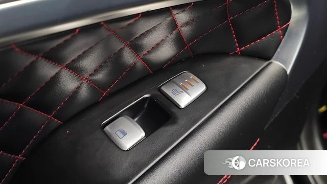Genesis G70 id 4459375 из Кореи 8