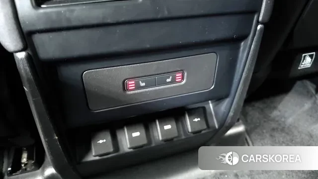 Land Rover Defender (L663) id 3702882 из Кореи 8