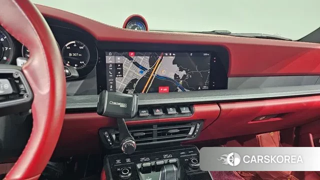 Porsche 911(992) id 3567920 из Кореи 8