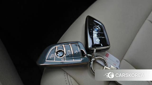 BMW 3 Series (G20) id 4586840 из Кореи 8