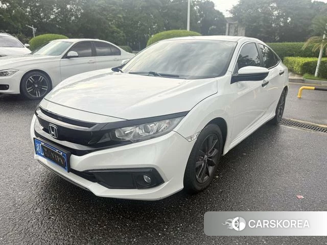 Honda Civic id 4374696 из Китая 8