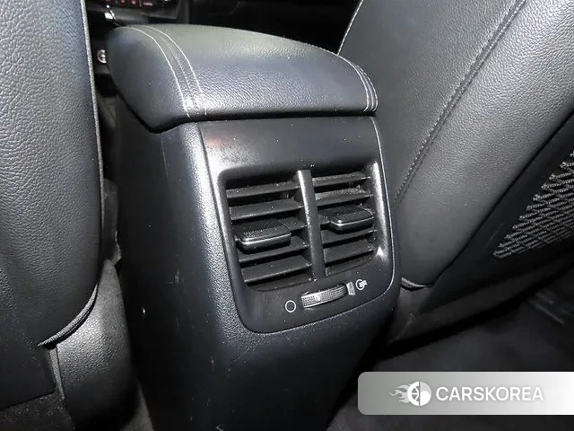 Kia Niro id 3302692 из Кореи 8