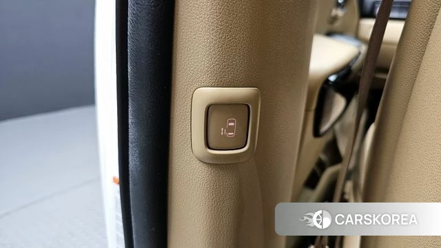 Kia The New Carnival id 4372010 из Кореи 8