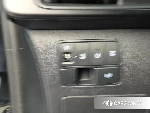 Hyundai Staria id 4202576 из Кореи 8